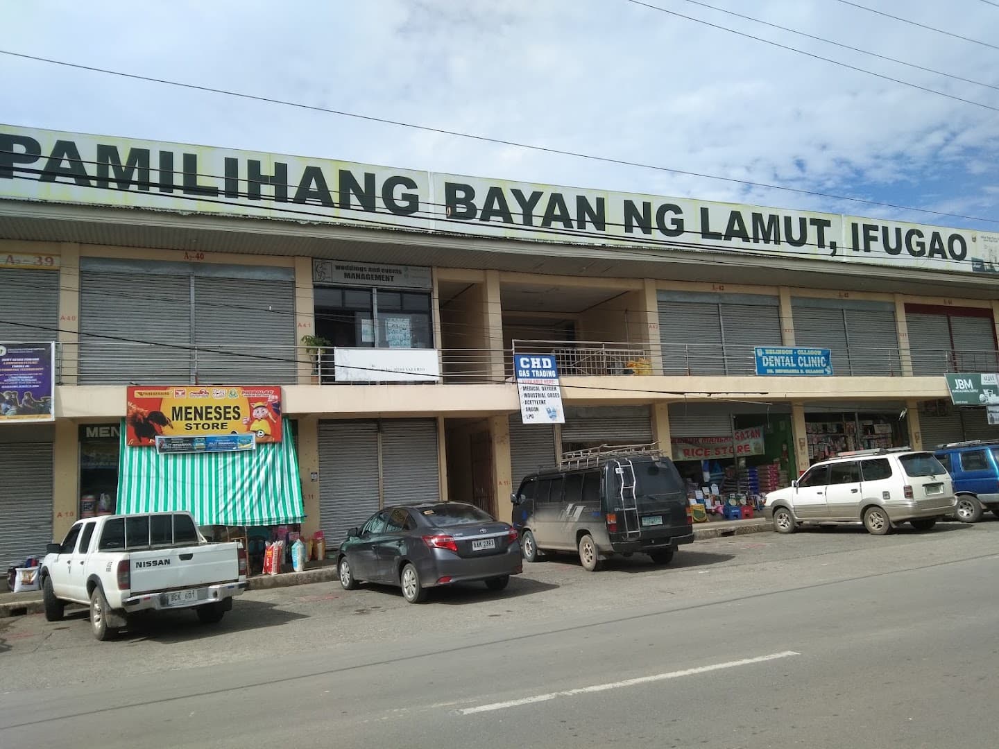 Municipal Gym Lamut City