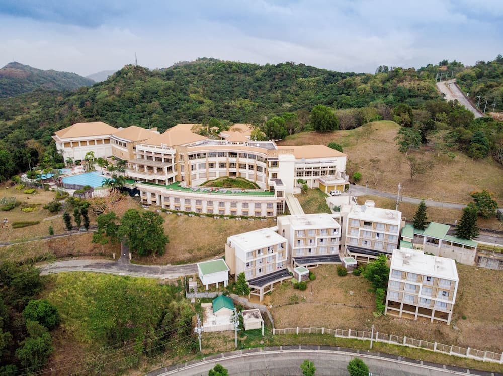 Timberland Heights Resort